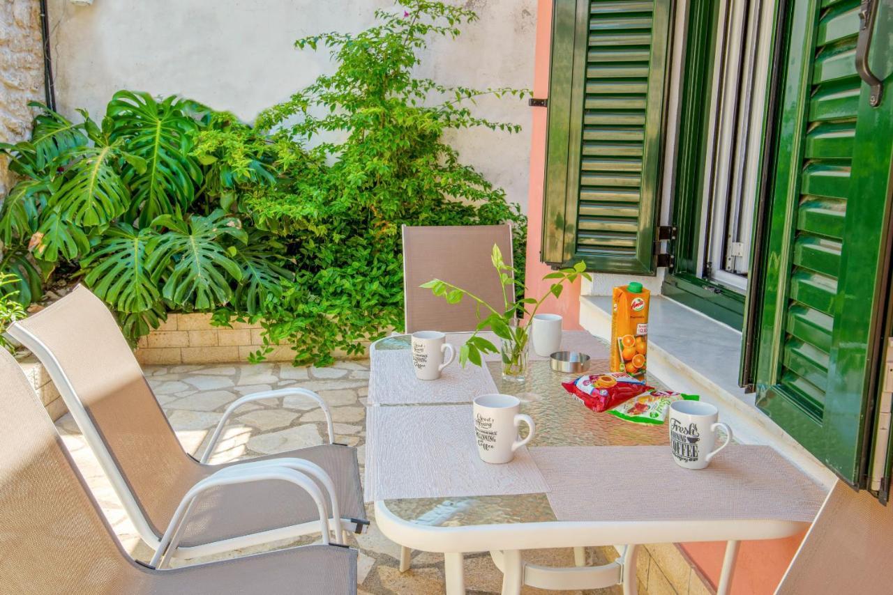 Doras House Διαμέρισμα Γάιος Εξωτερικό φωτογραφία